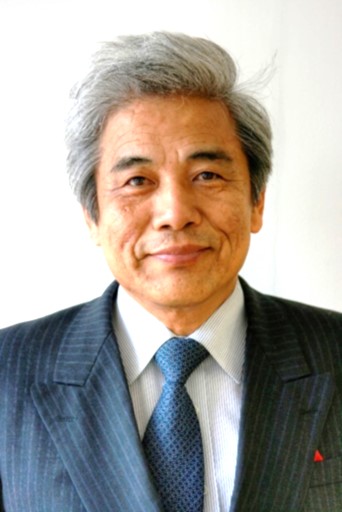 理事長 西垣誠